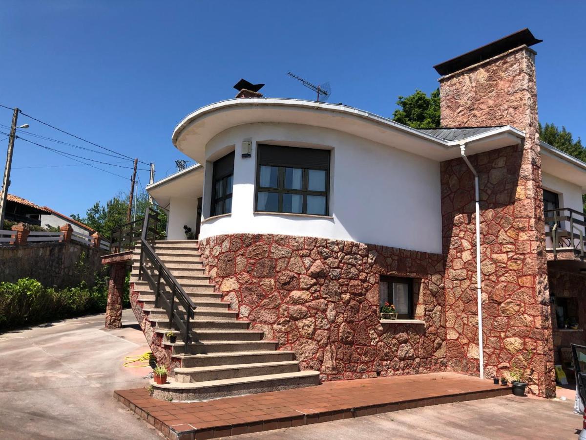 Вилла La Casona De La Carbayeda Овьедо Экстерьер фото