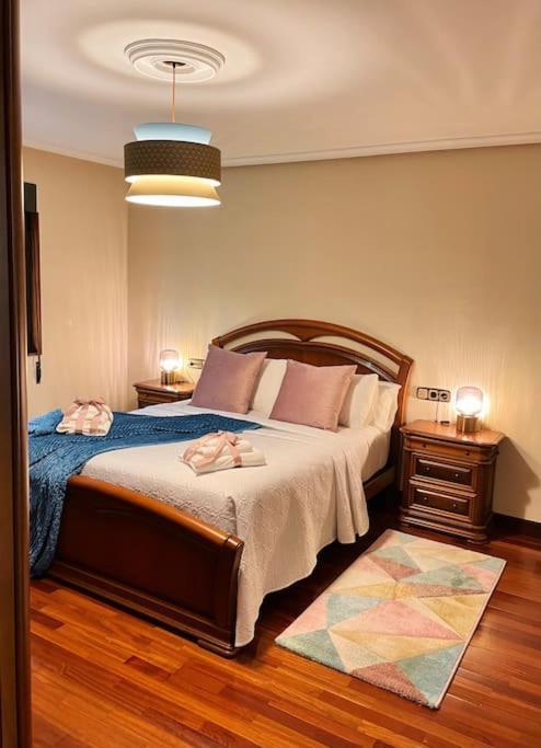 Вилла La Casona De La Carbayeda Овьедо Экстерьер фото